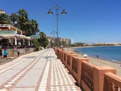 Edificio Andalucia 2 Costa del Sol Apartamento Benalmádena Exterior foto